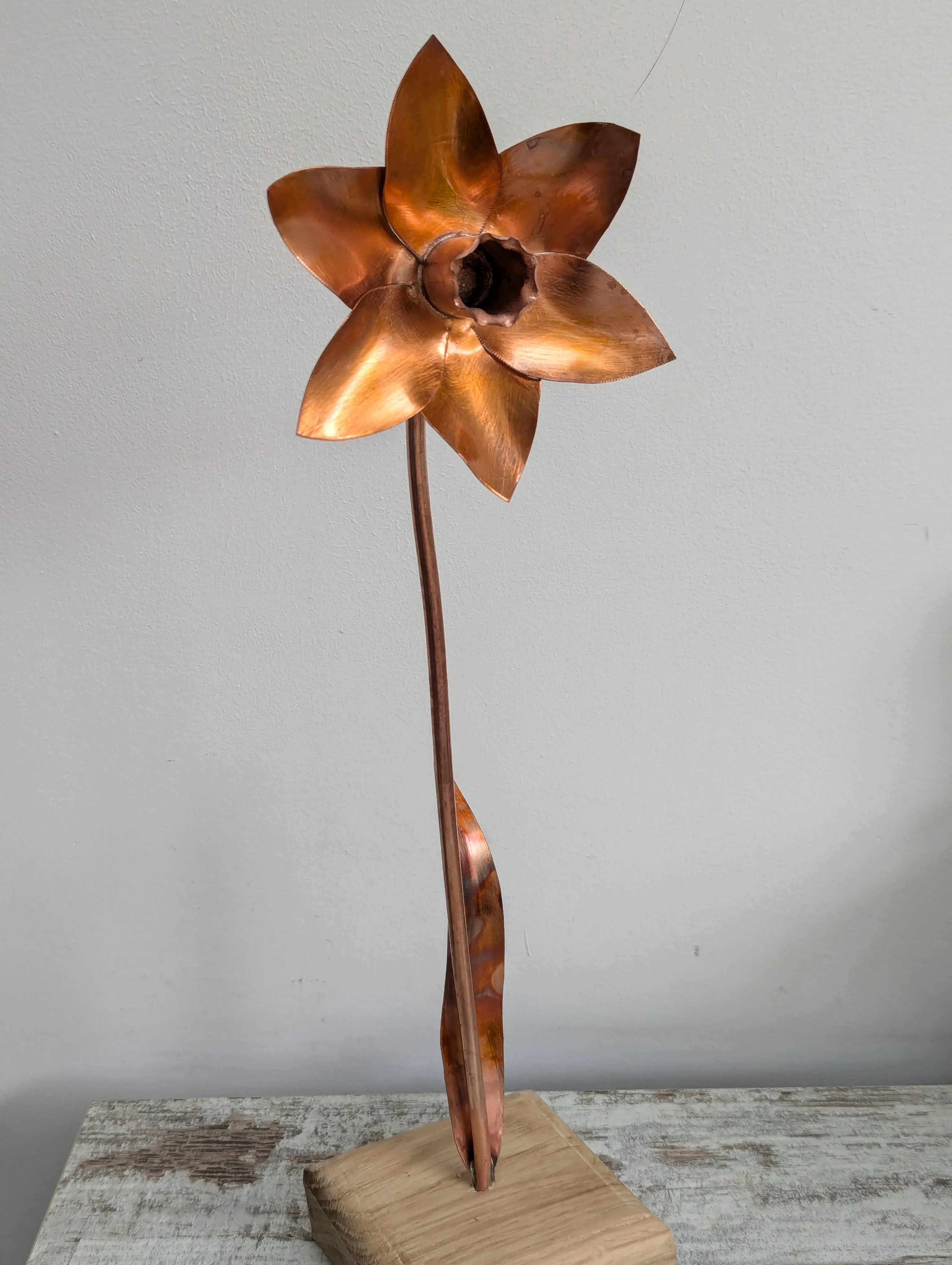 Copper daffodil home decoration gift - Personalised