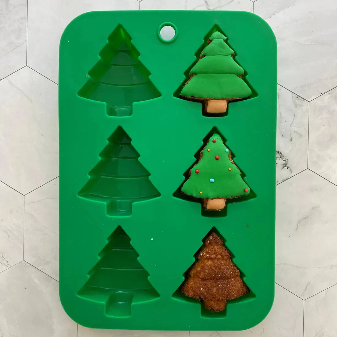 Winter Wonderland Holiday Tree Cupcake Mold